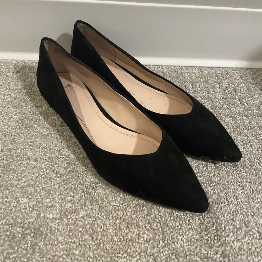 Marc fisher pointed toe flat